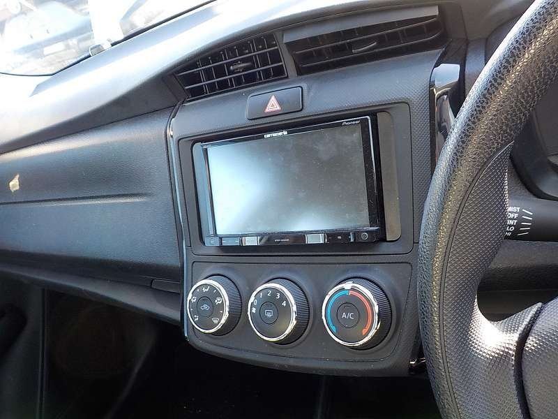 Toyota Axio NON HYBRID