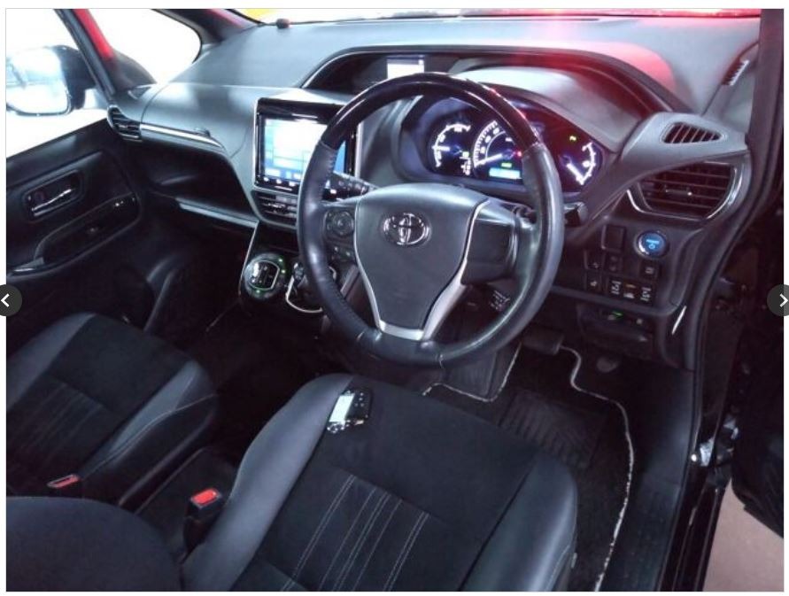 TOYOTA ESQURE GI PREMIUM HYBRID 2020