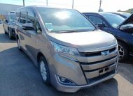 TOYOTA NOAH (G-PKG) PUSH START HYBRID