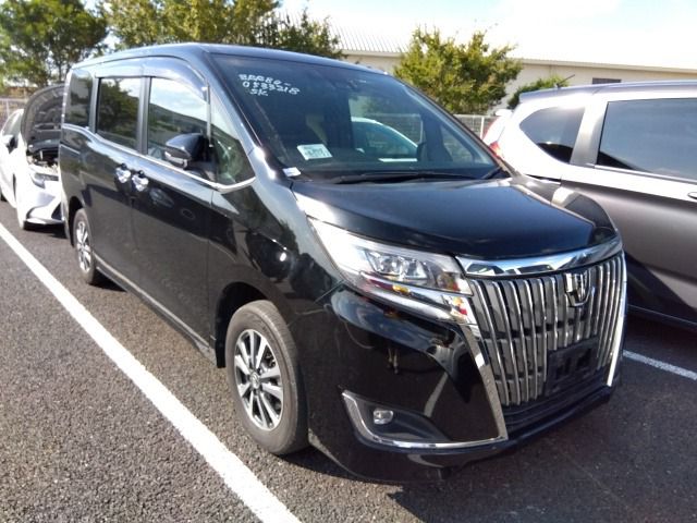TOYOTA ESQUIRE (GI-PKG) NON-HYBRID, PUSH START