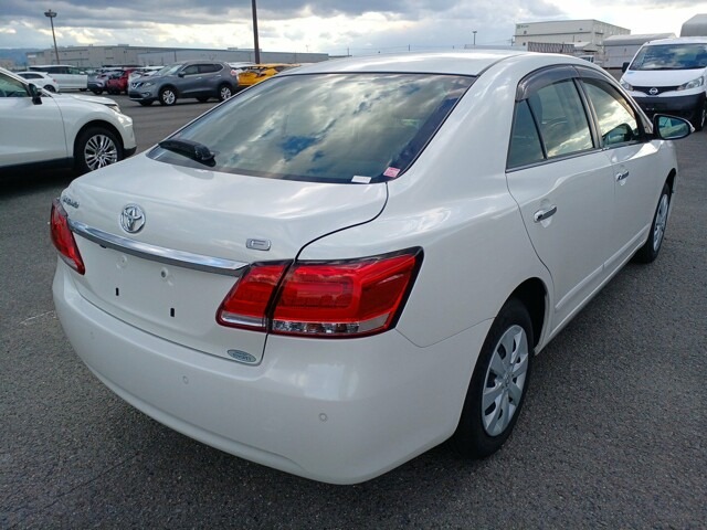 TOYOTA PREMIO (FL-PKG) 2020