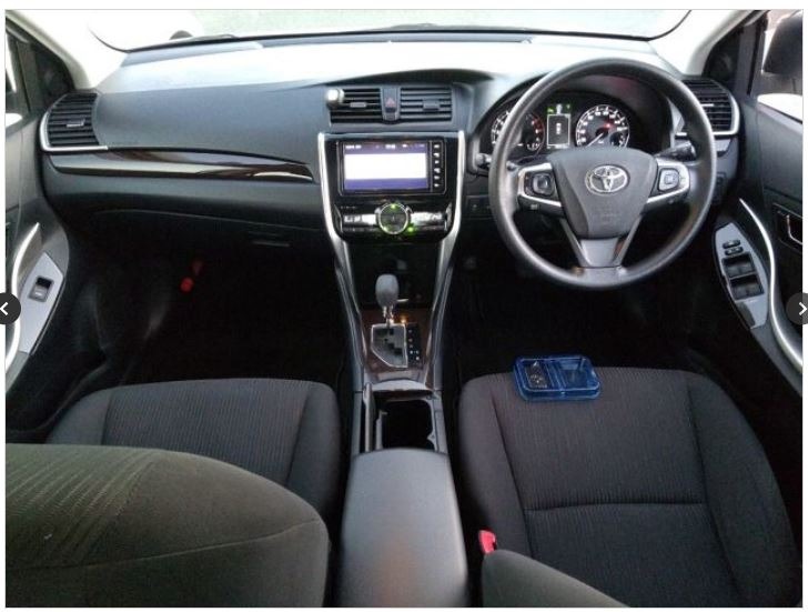 TOYOTA PREMIO (FL-PKG) 2020