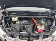 TOYOTA ESQUIRE GI-PKG (HYBRID)
