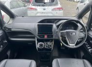 TOYOTA ESQUIRE GI-PKG (HYBRID)