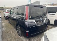 TOYOTA ESQUIRE GI-PKG (HYBRID)