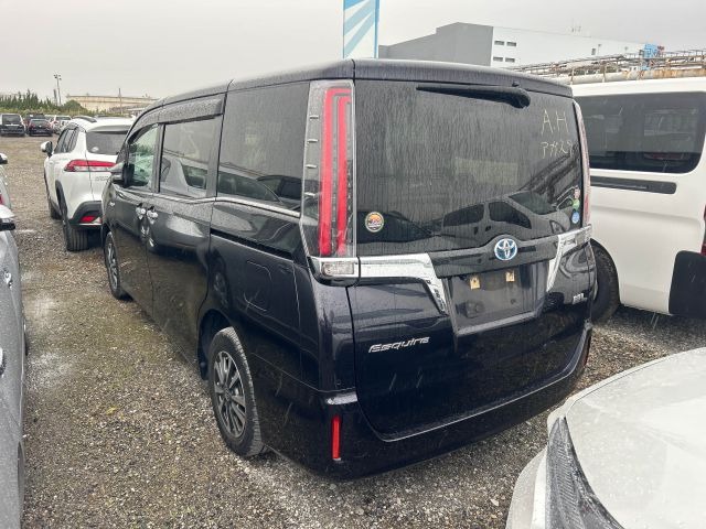 TOYOTA ESQUIRE GI-PKG (HYBRID)