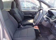 TOYOTA NOAH (G-PKG) PUSH START HYBRID