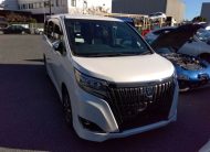 TOYOTA ESQUIRE (GI PREMIUM PKG)