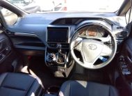 TOYOTA ESQUIRE (GI-PKG) NON-HYBRID, PUSH START