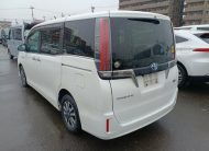 TOYOTA ESQURE GI PREMIUM HYBRID 2020
