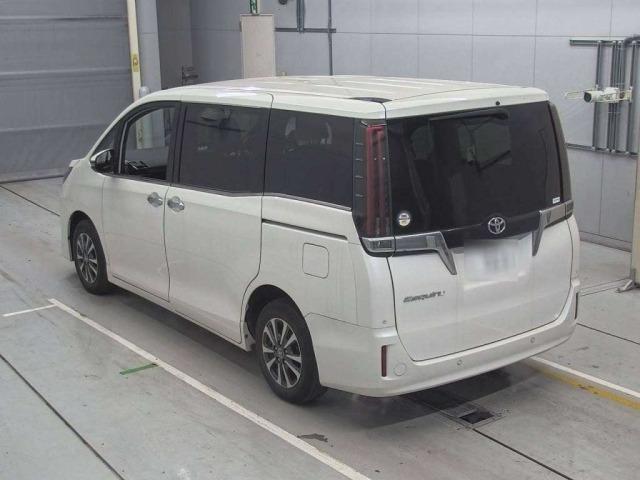TOYOTA ESQUIRE GI  PKG NON HYBRID 2020