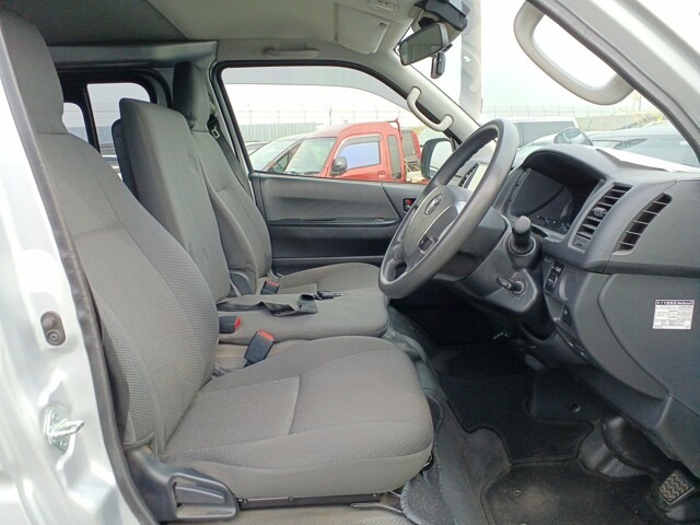 HIACE GL 2020