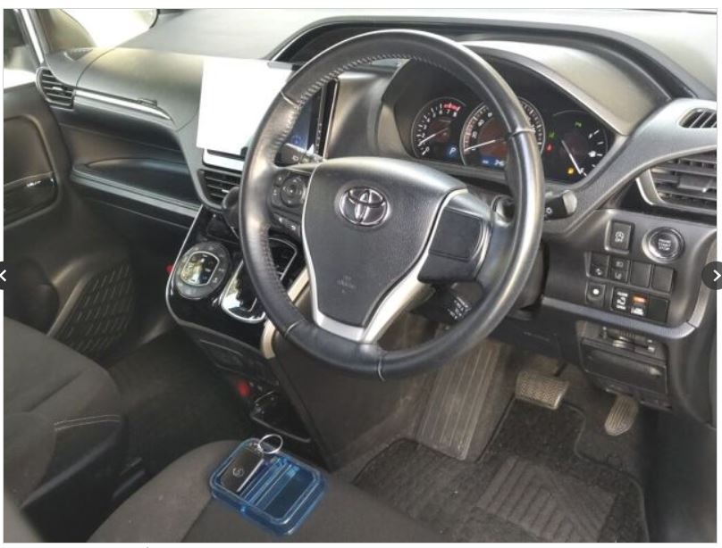 TOYOTA ESQURE XI PKG NON HYBRID 2020