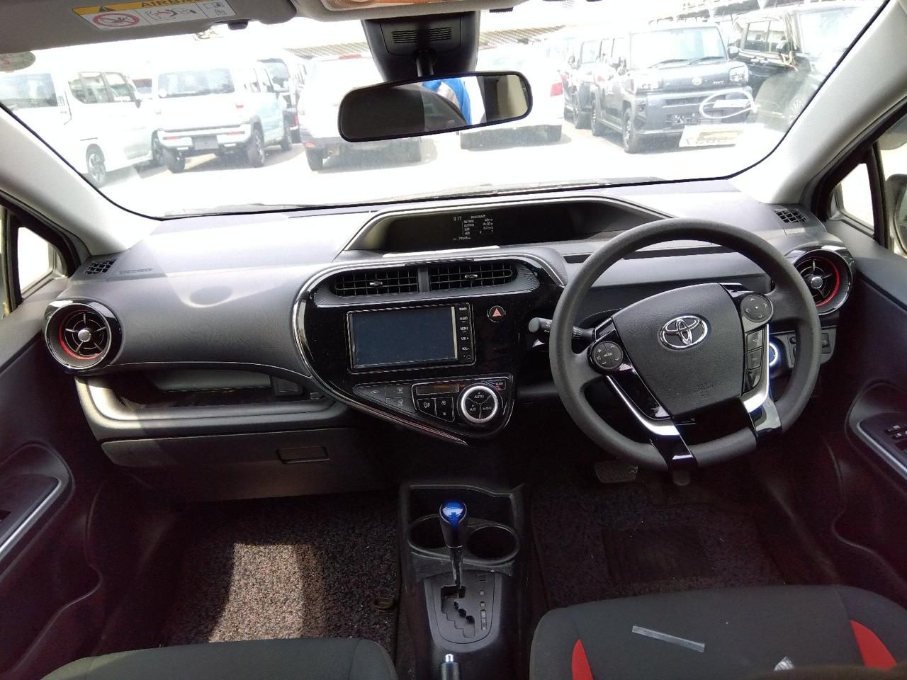 TOYOTA AQUA S-PKG  HYBRID 2020