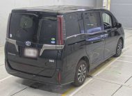 TOYOTA ESQURE GI PREMIUM HYBRID 2020