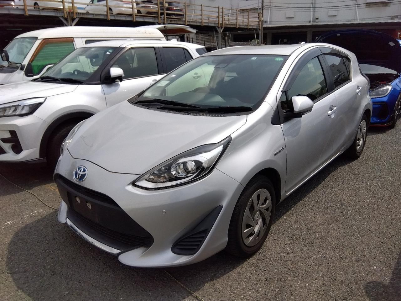 TOYOTA AQUA S-PKG  HYBRID 2020