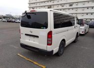 TOYOTA HIACE DX – PKG 2020