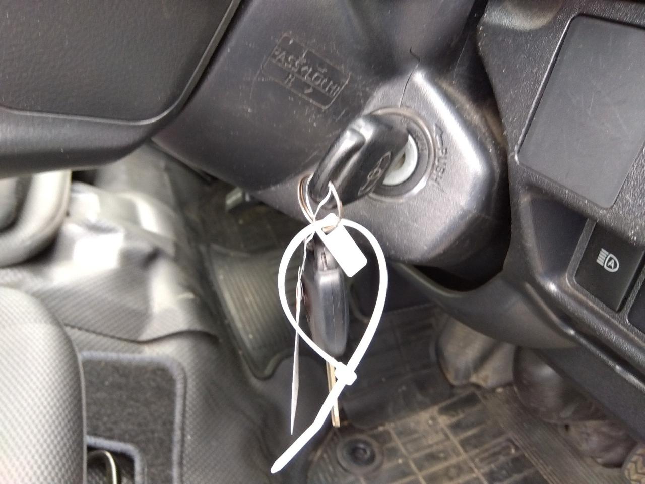 TOYOTA HIACE DX – PKG 2020
