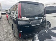 TOYOTA ESQUIRE GI PREMIUM HYBRID 2020
