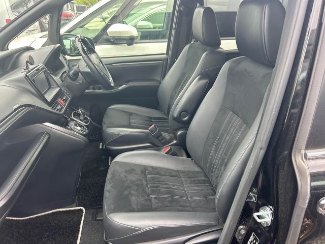 TOYOTA ESQUIRE GI PREMIUM HYBRID 2020