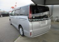 TOYOTA NOAH X-PKG NON-HYBRID 2020