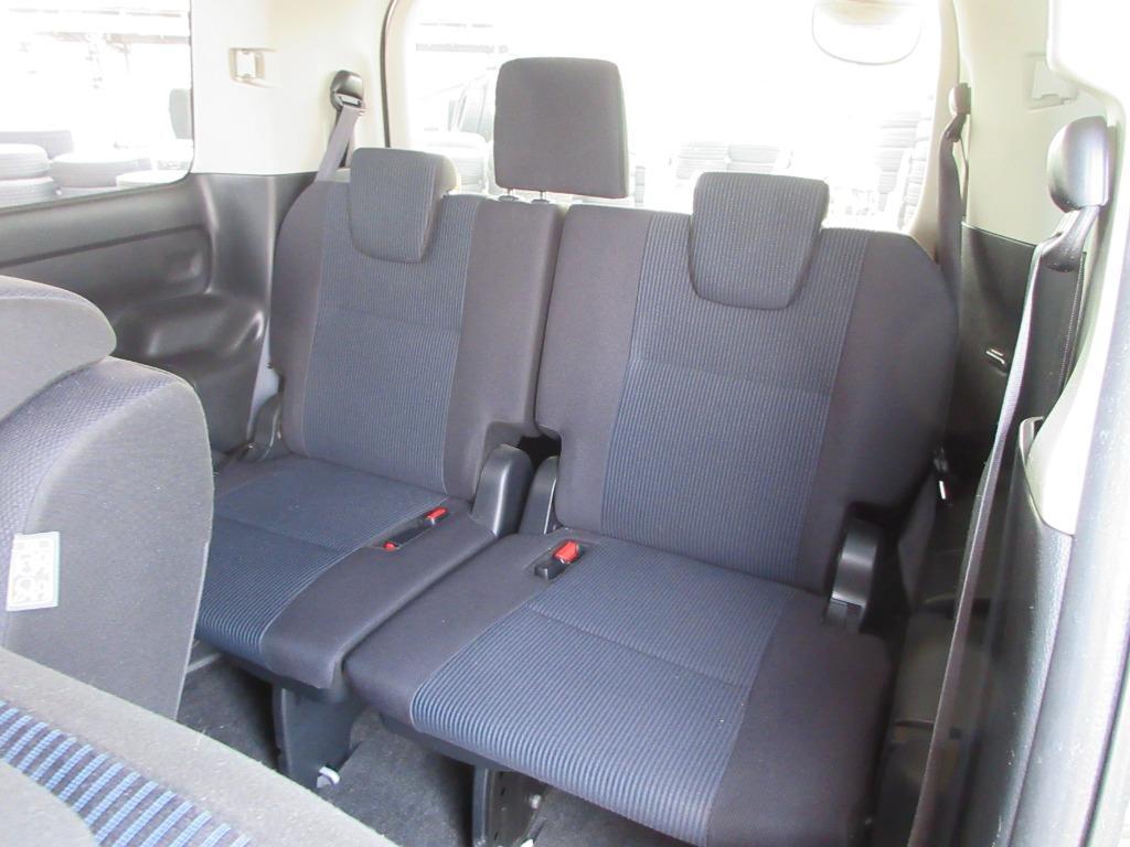 TOYOTA NOAH X-PKG NON-HYBRID 2020