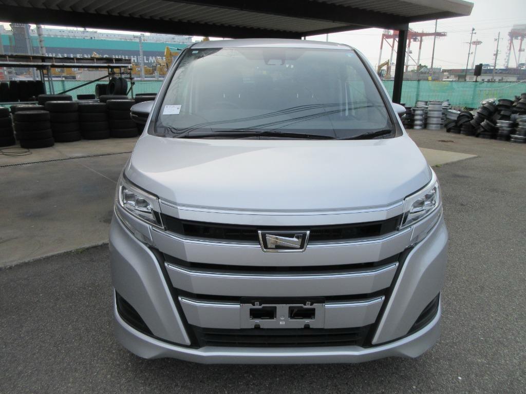 TOYOTA NOAH X-PKG NON-HYBRID 2020