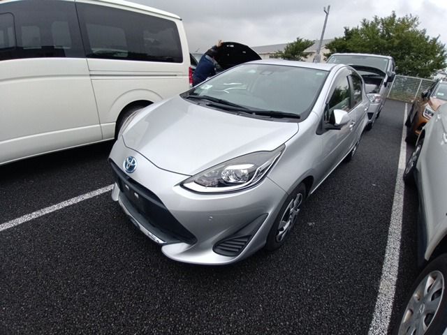TOYOTA AQUA S STYLE-PKG 2020