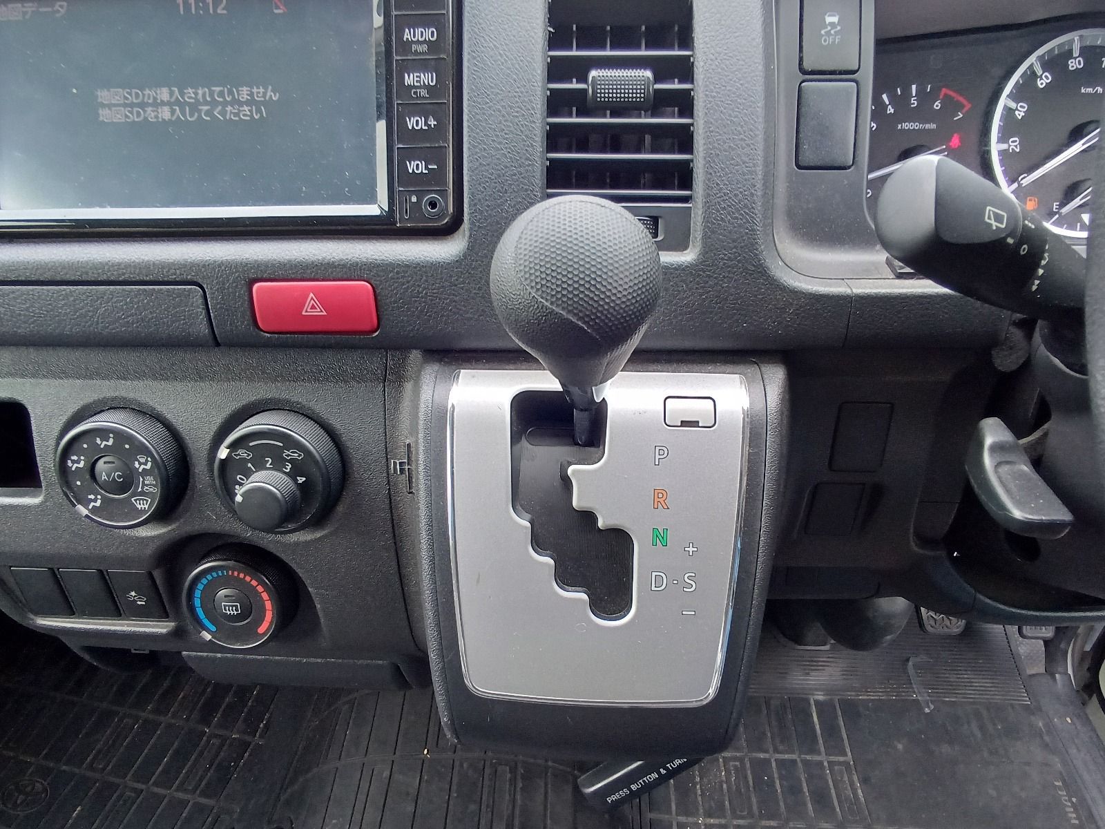 TOYOTA HIACE DX-PKG 2020