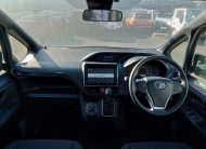 TOYOTA NOAH X-PKG NON-HYBRID 2021