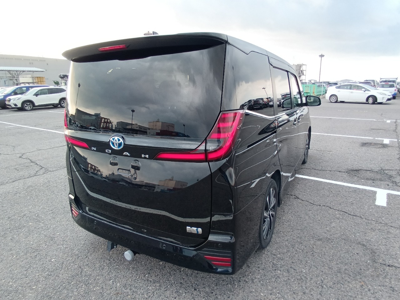 TOYOTA NOAH SZ-PKG 2022 HYBRID