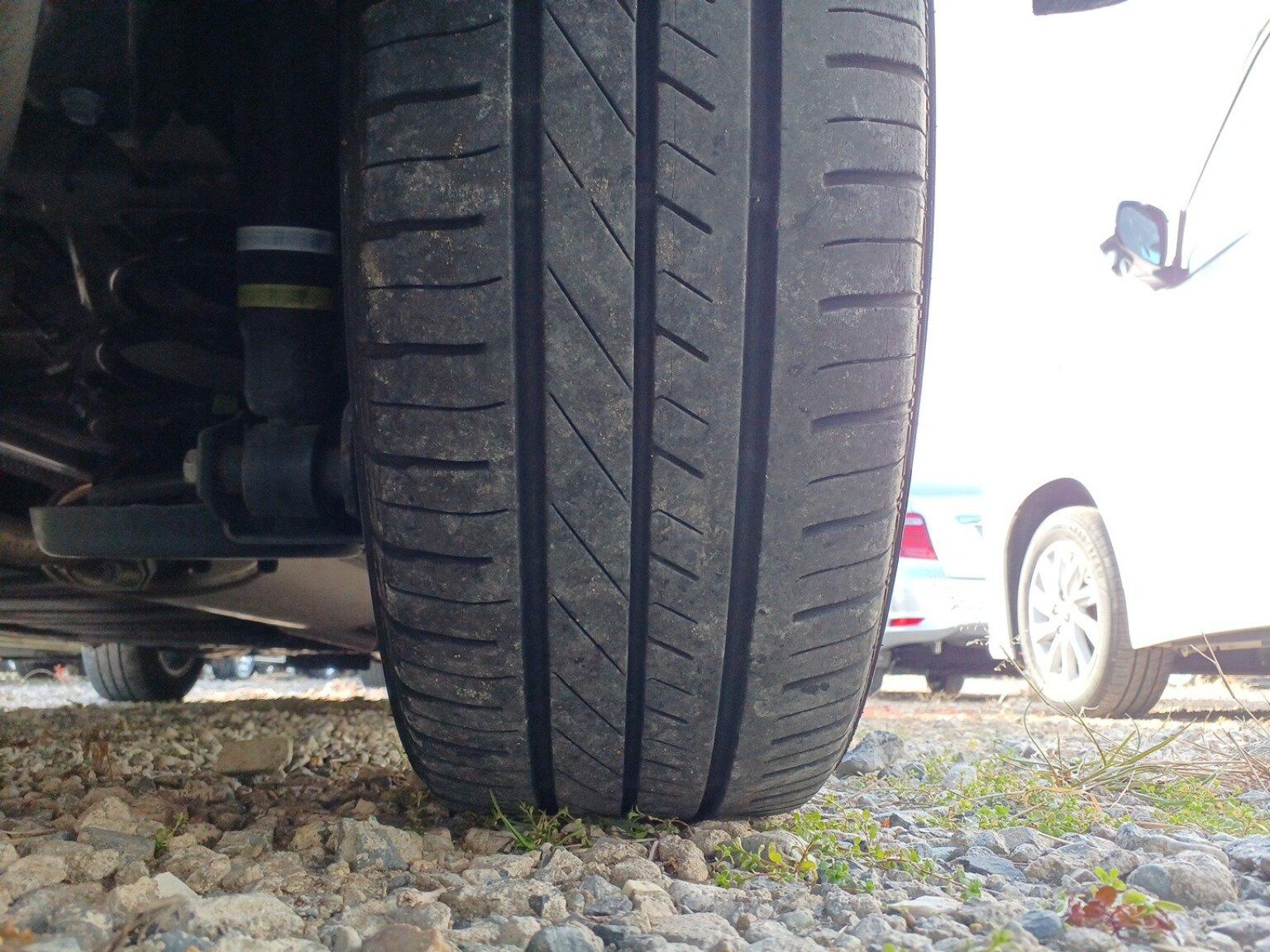 TOYOTA ESQUIRE GI  2021 BODY KIT