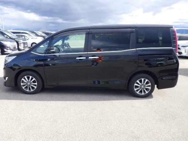 TOYOTA ESQUIRE GI 2021 HYBRID