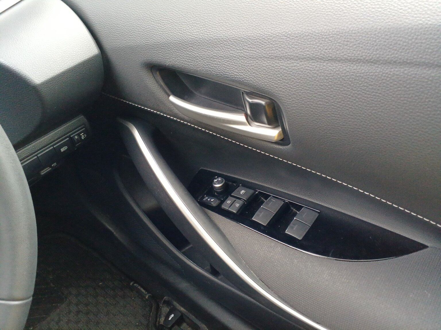 TOYOTA COROLLA CROSS Z LEATHER 2022 [FULL LOAD]