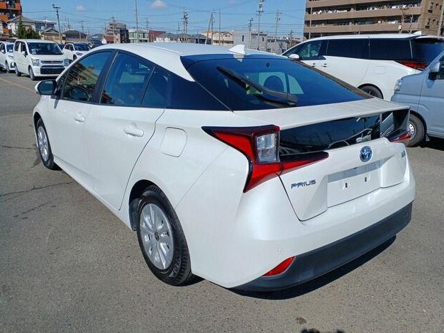 TOYOTA PRIUS S SAFTY PLUS 2021