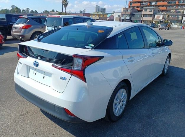 TOYOTA PRIUS S SAFTY PLUS 2021