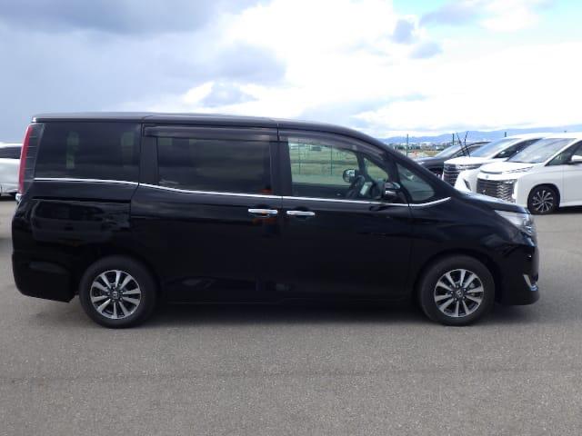 TOYOTA ESQUIRE GI 2021 HYBRID