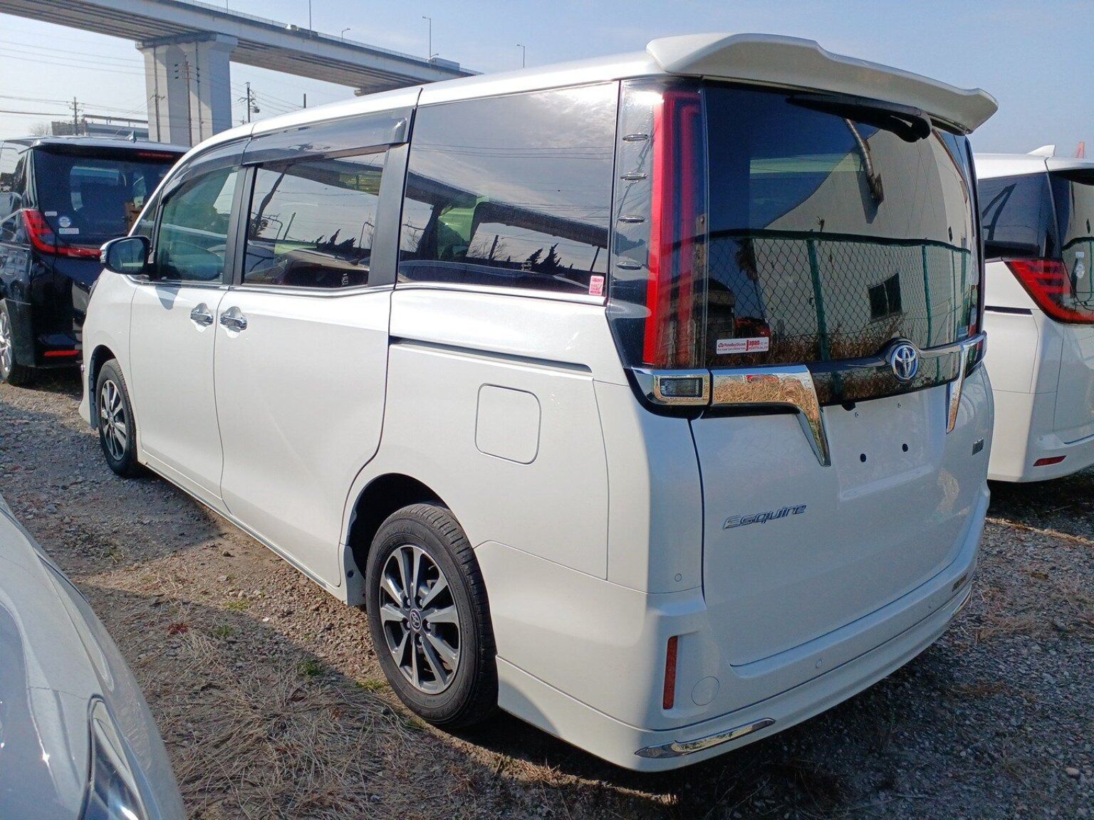 TOYOTA ESQUIRE GI  2021 BODY KIT