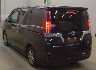 TOYOTA ESQUIRE GI  HYBRID 2021