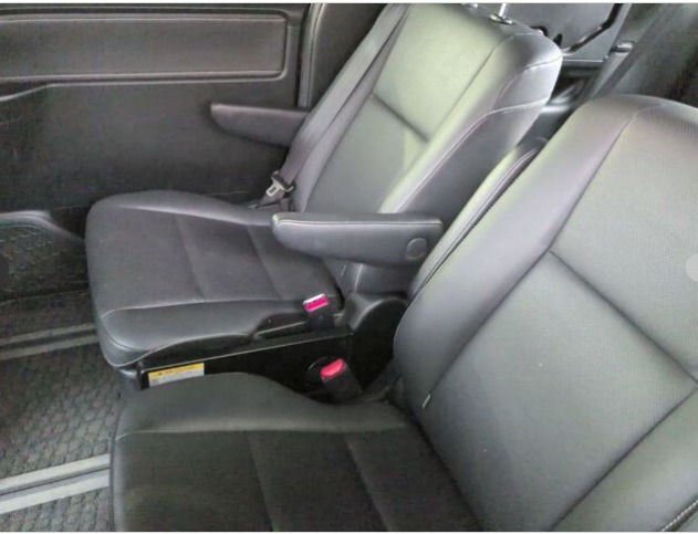 TOYOTA ESQUIRE GI  HYBRID 2021