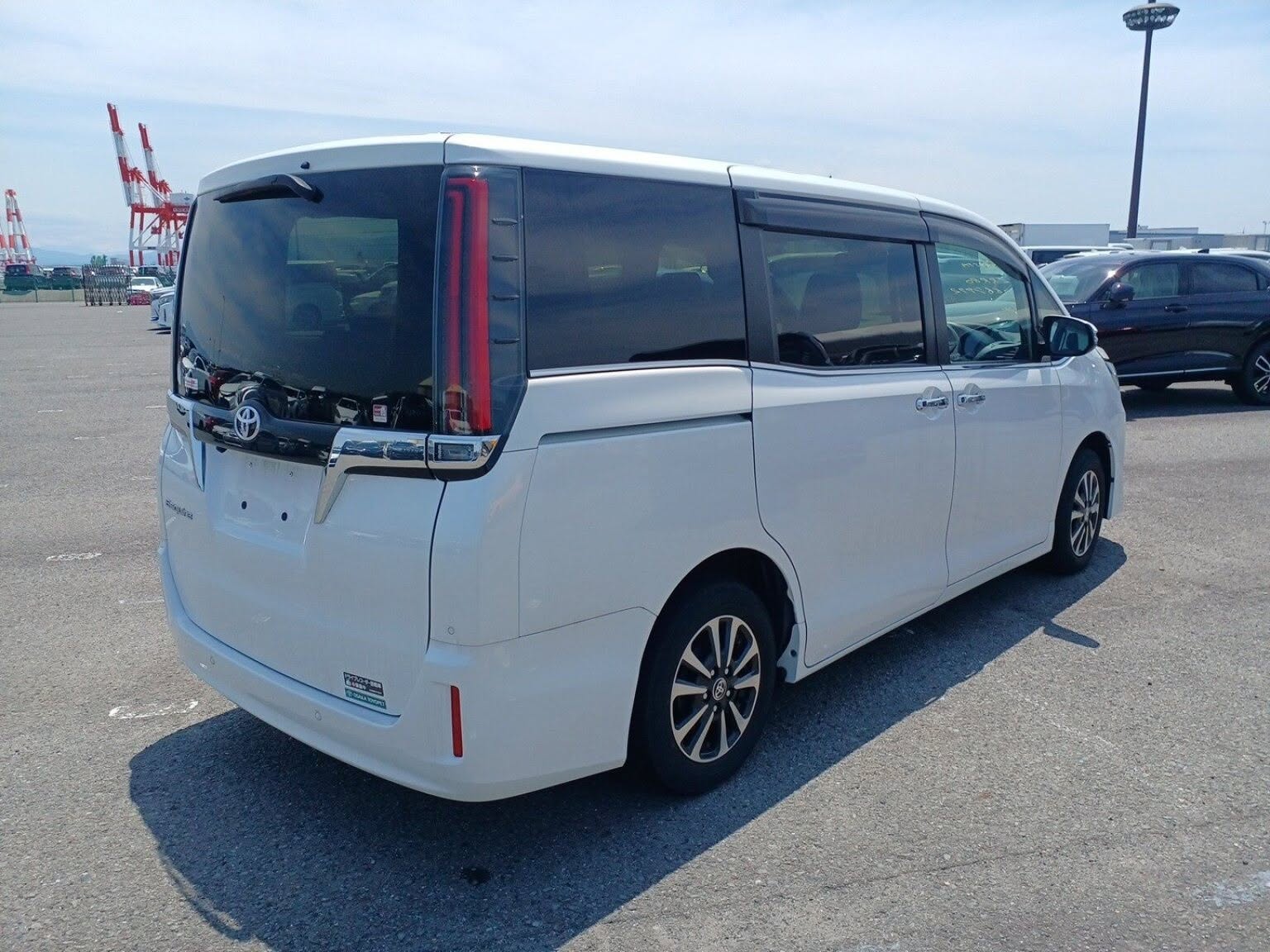 TOYOTA ESQUIRE GI 2021 NON-HYBRID