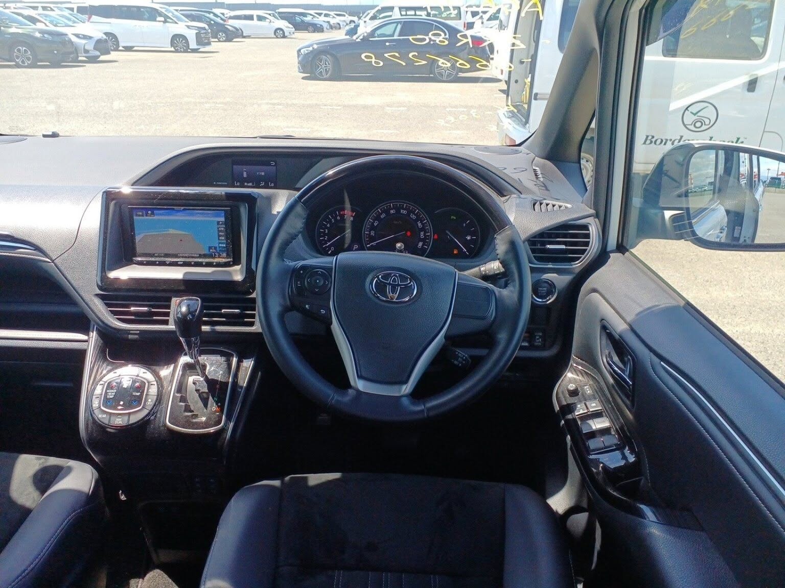 TOYOTA ESQUIRE GI PRIMIUM 2021 NON-HYBRID