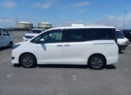 TOYOTA ESQUIRE GI PRIMIUM 2021 NON-HYBRID